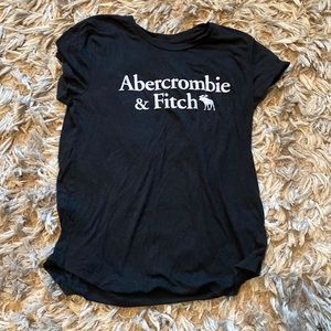Abercrombie and fitch black short sleeved t shirt small
